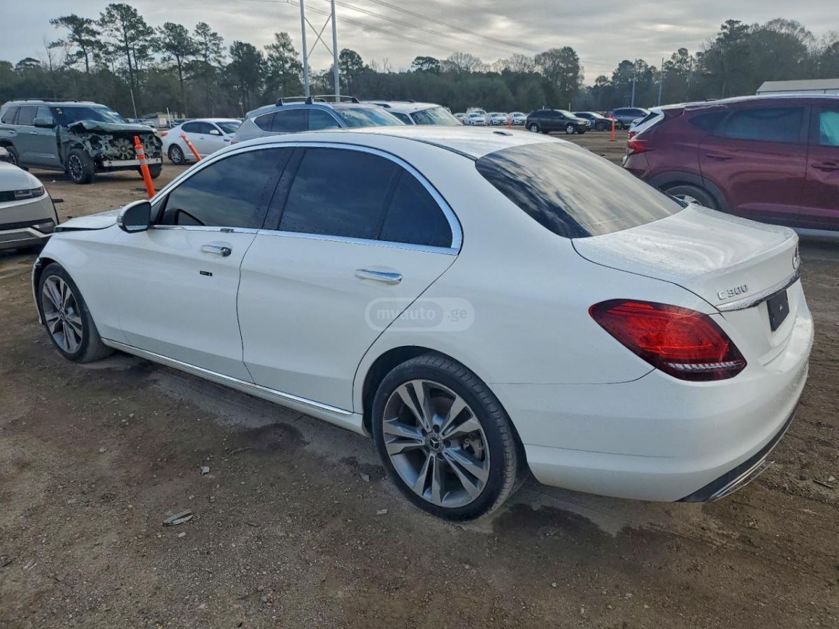 Mercedes-Benz C 30 AMG 2019 — photo 2