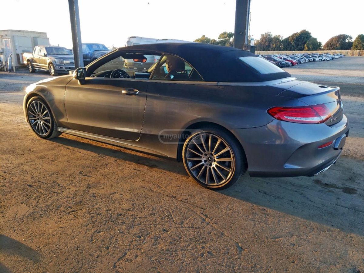 Mercedes-Benz C 30 AMG 2018 — photo 2