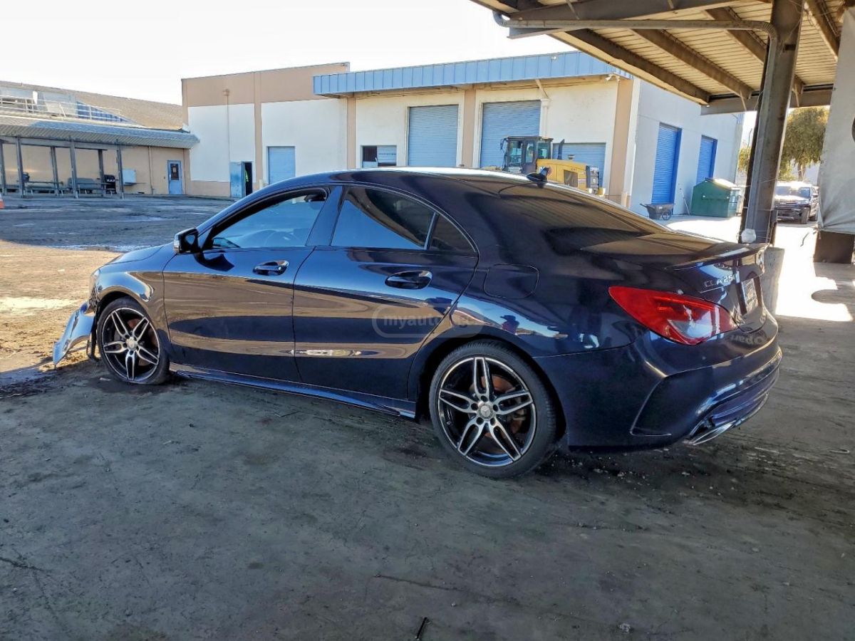 Mercedes-Benz CLA 250 2017 — photo 2