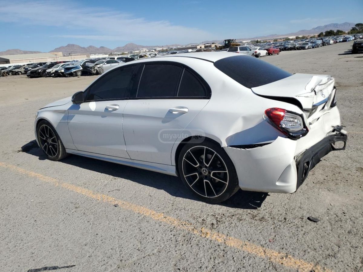 Mercedes-Benz C 30 AMG 2019 — photo 2