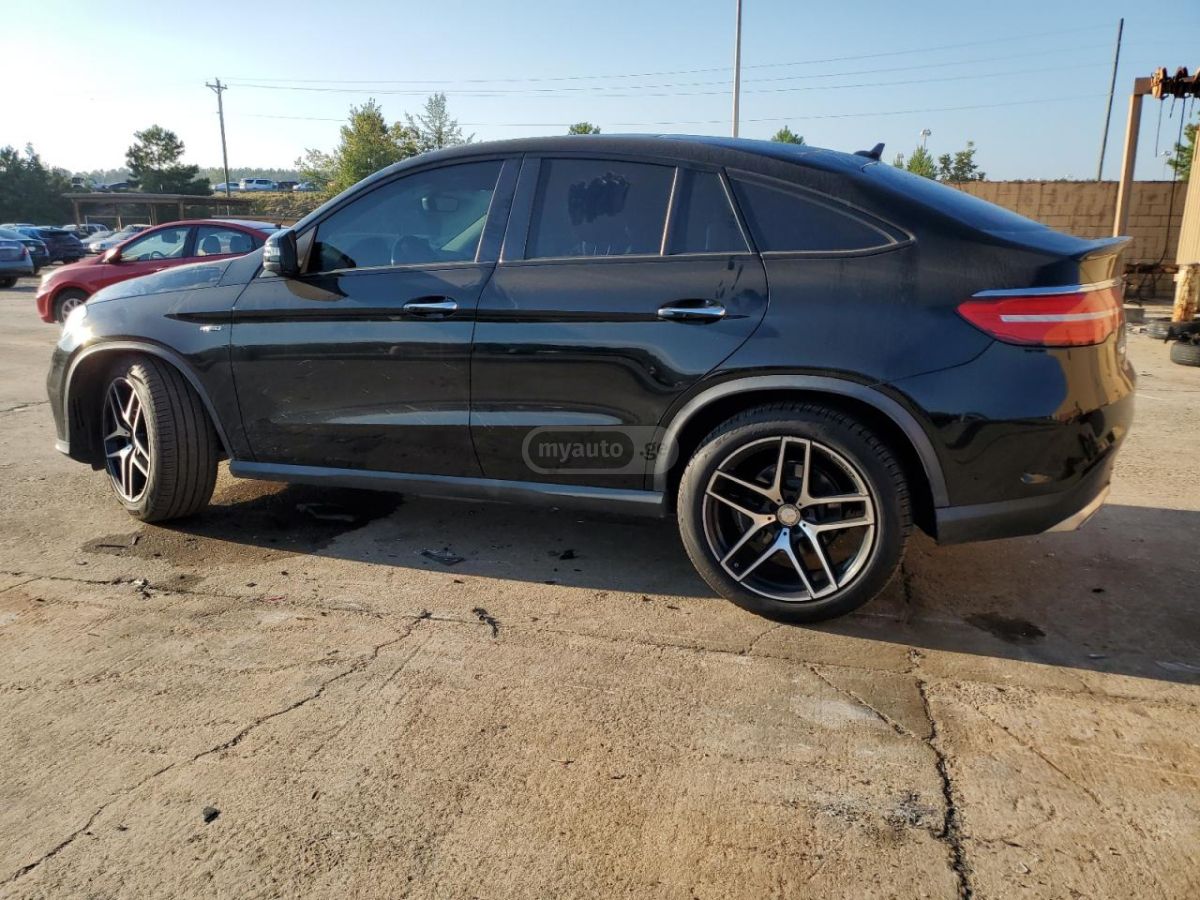 Mercedes-Benz GLE 350 2016 — photo 2