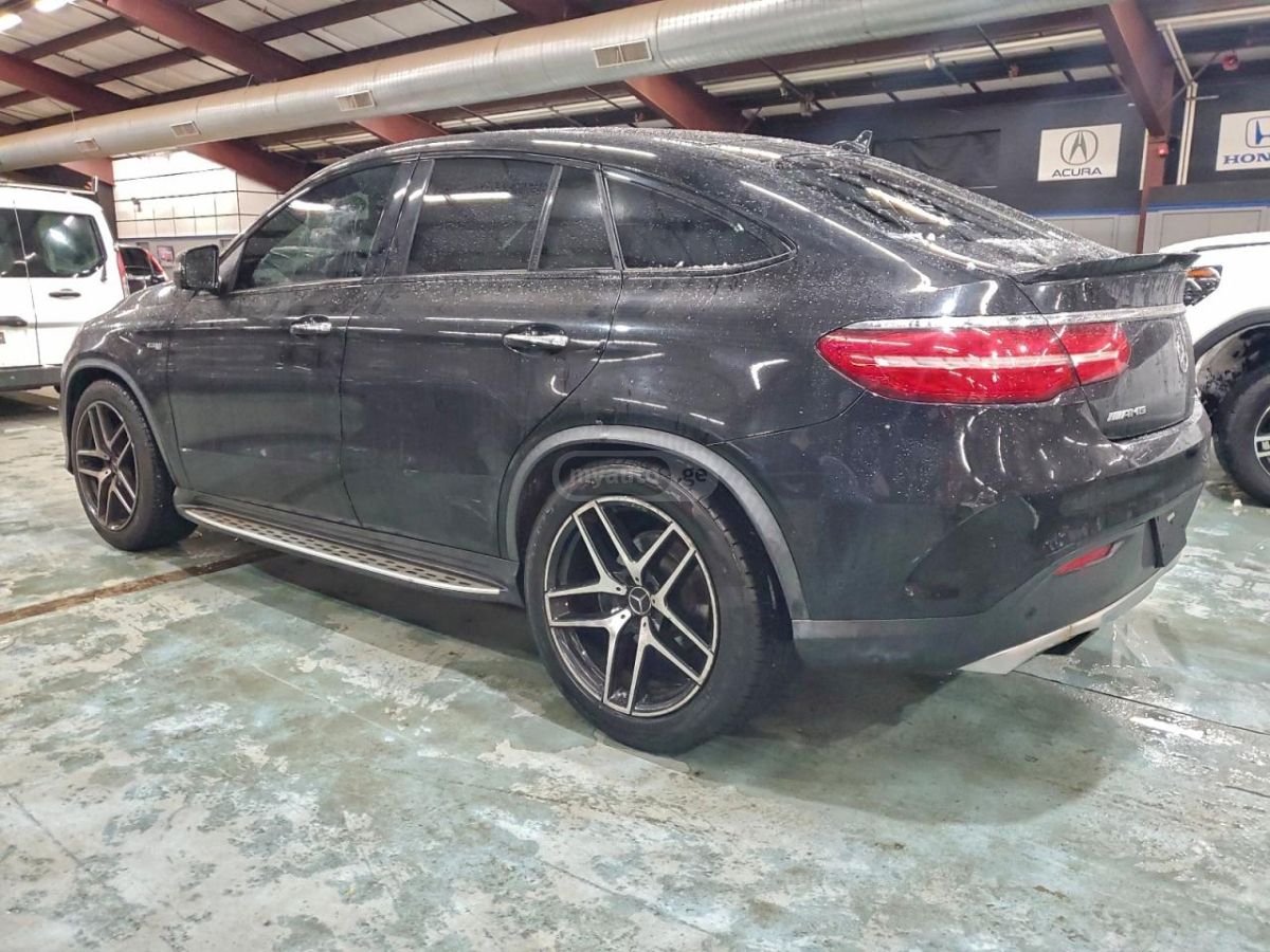 Mercedes-Benz GLE 350 2017 — photo 2