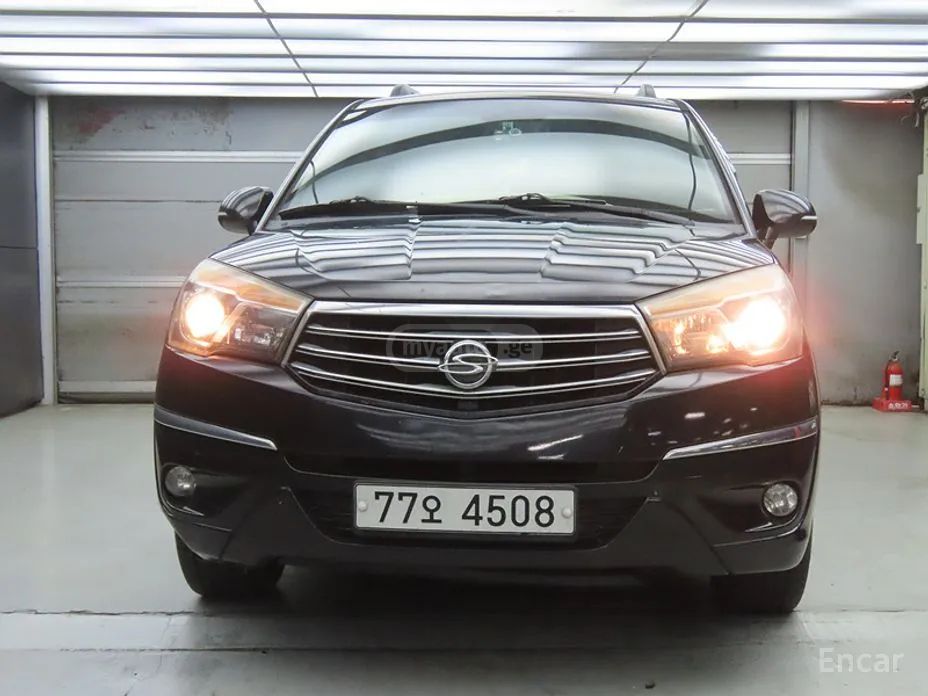 Ssangyong Turismo 2014 — photo 2