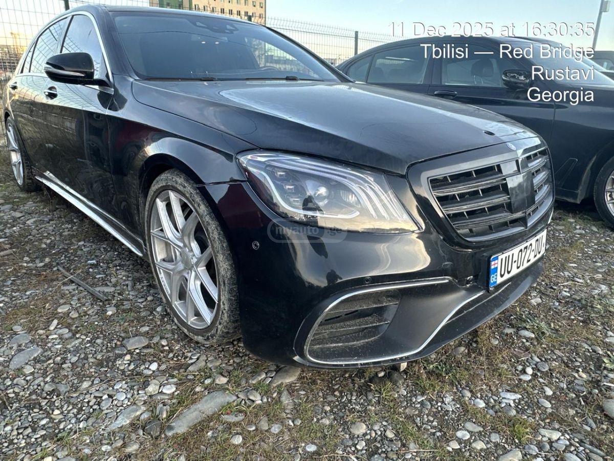 Mercedes-Benz S 550