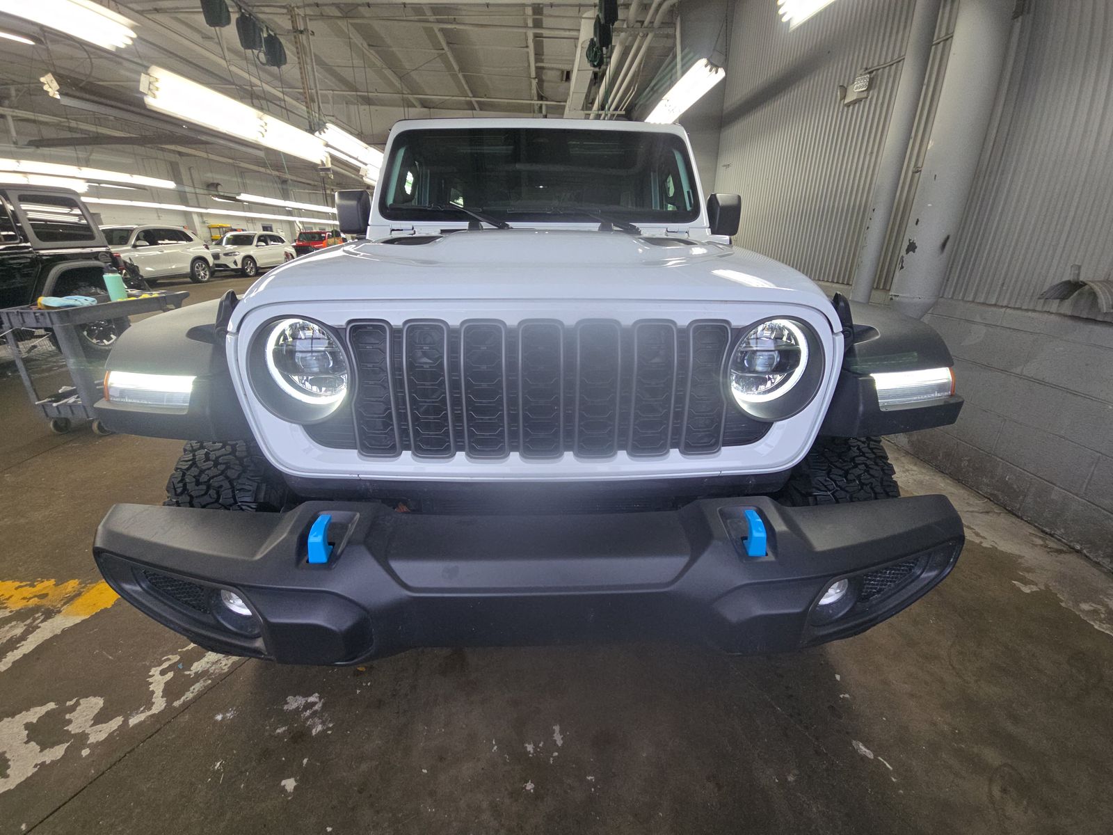 Jeep Wrangler 2025 — photo 2