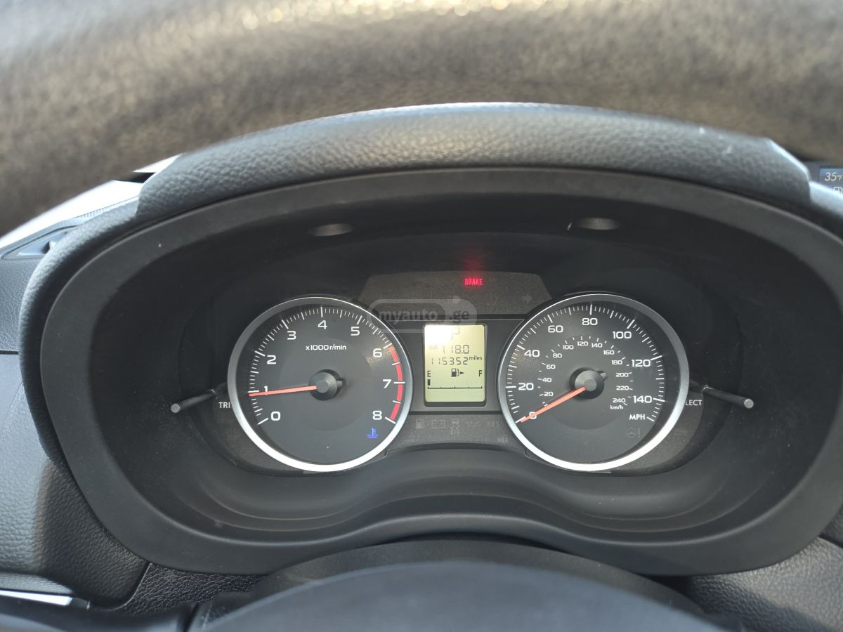 Subaru Forester 2014 — photo 2