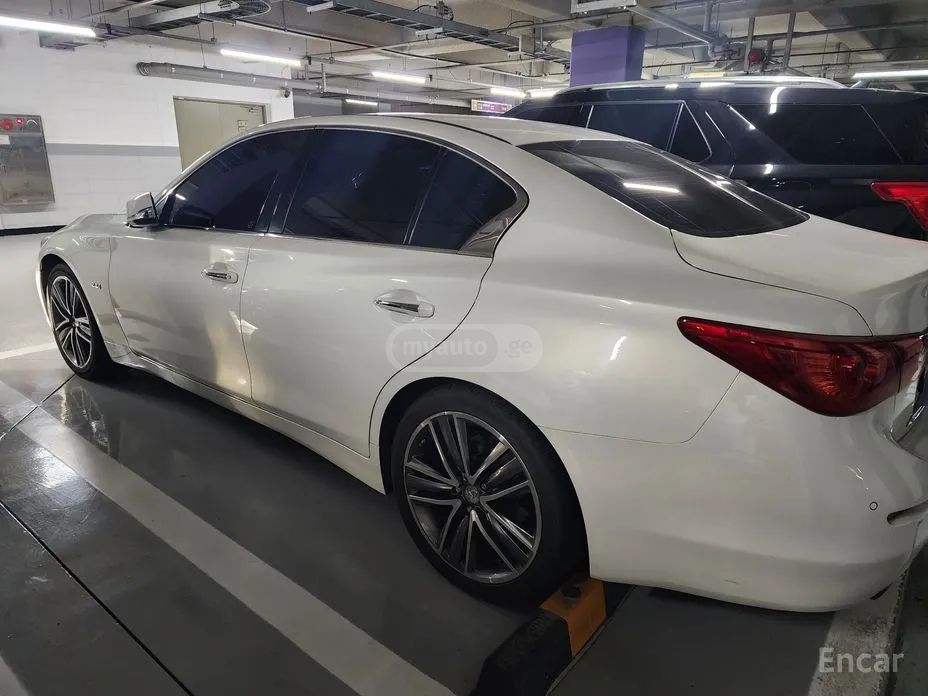 Infiniti Q 50 2015 — photo 2