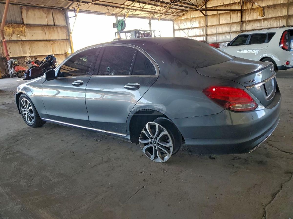 Mercedes-Benz C 30 AMG 2017 — photo 2