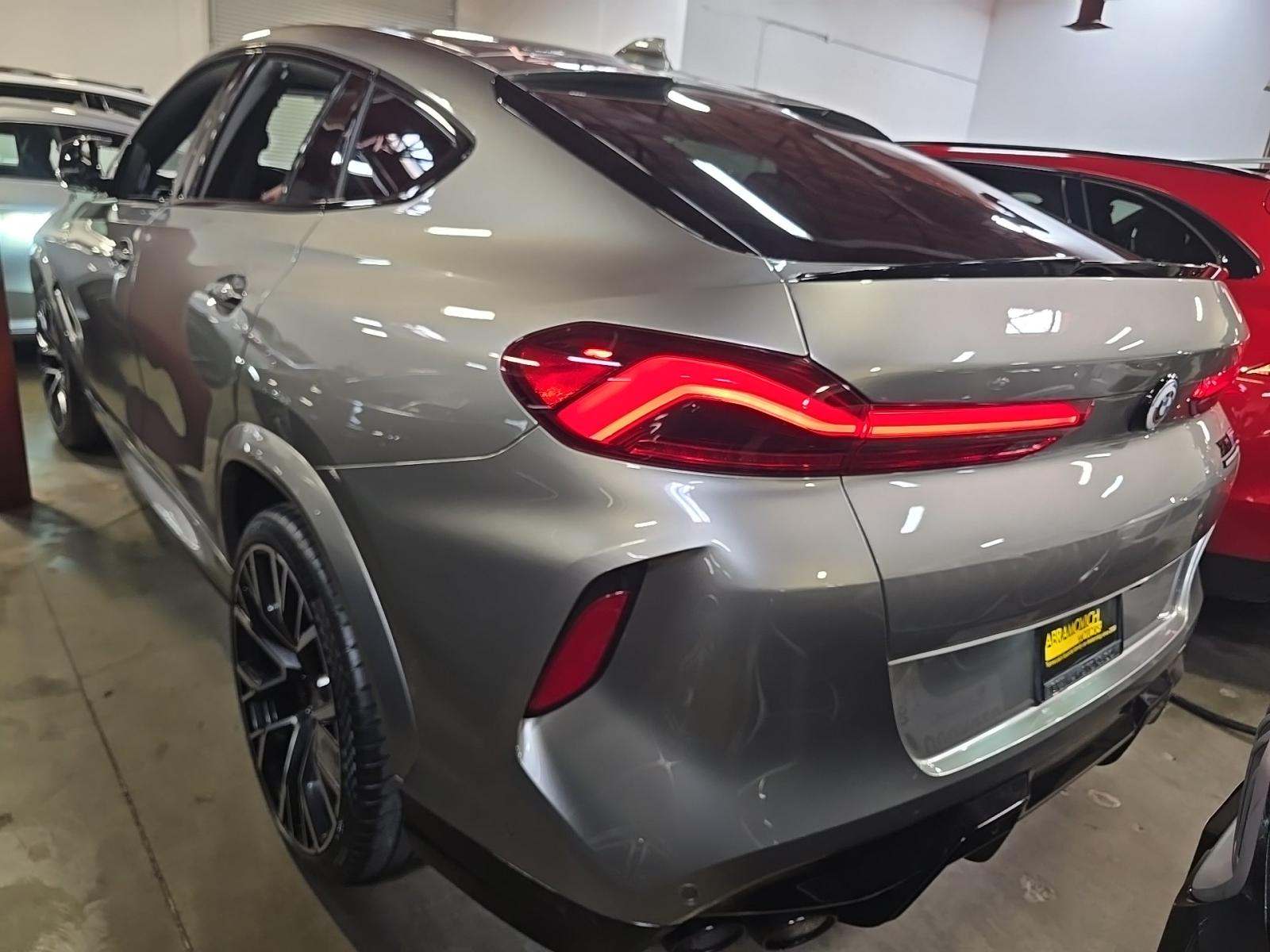 BMW X6 M 2023 — photo 2