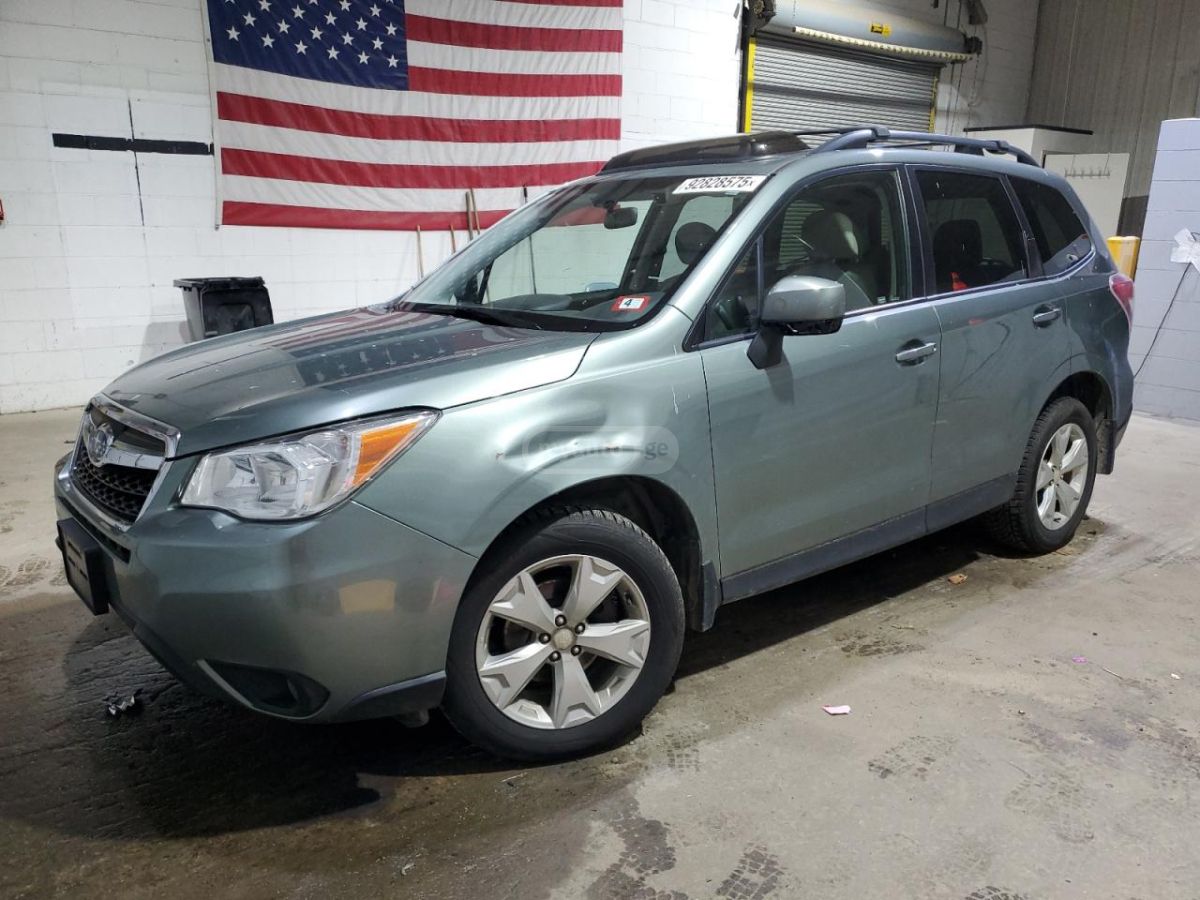 Subaru Forester 2016 — photo 2