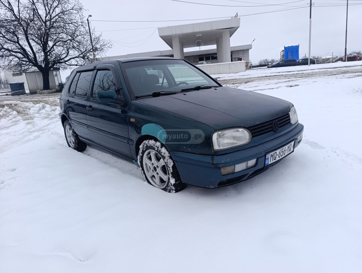 Volkswagen Golf