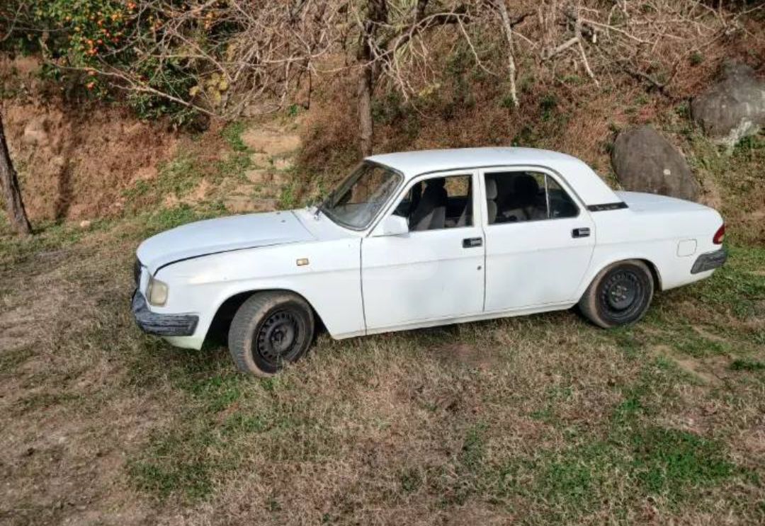 GAZ 3110 1998 — photo 2