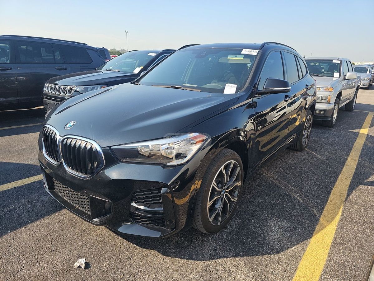 BMW X1 2021 — photo 2