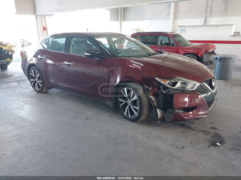 Nissan Maxima