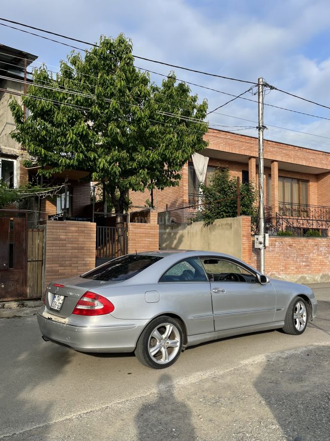 Mercedes-Benz CLK 200 2004 — photo 2