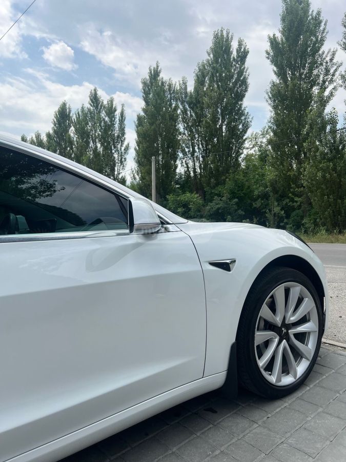 Tesla Model 3 2020 — photo 2