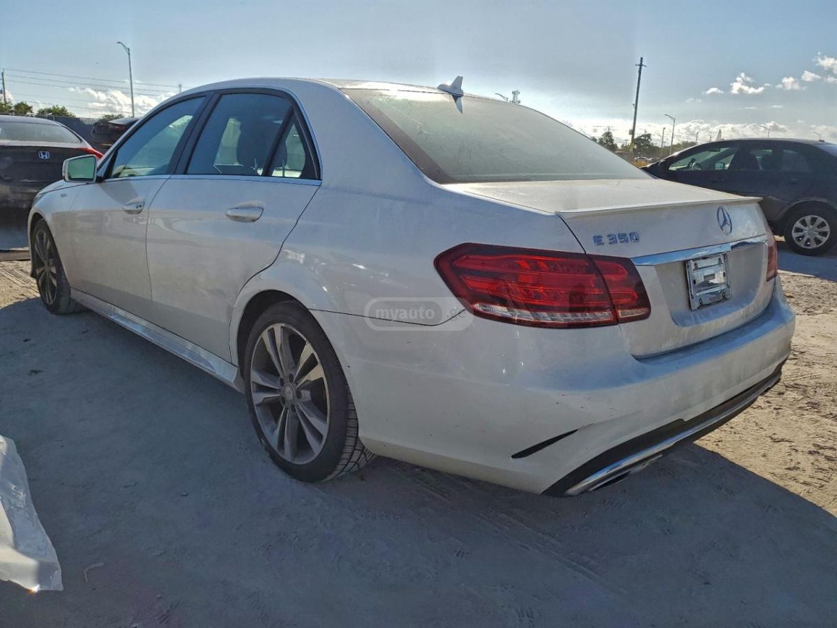 Mercedes-Benz E 350 2014 — photo 2