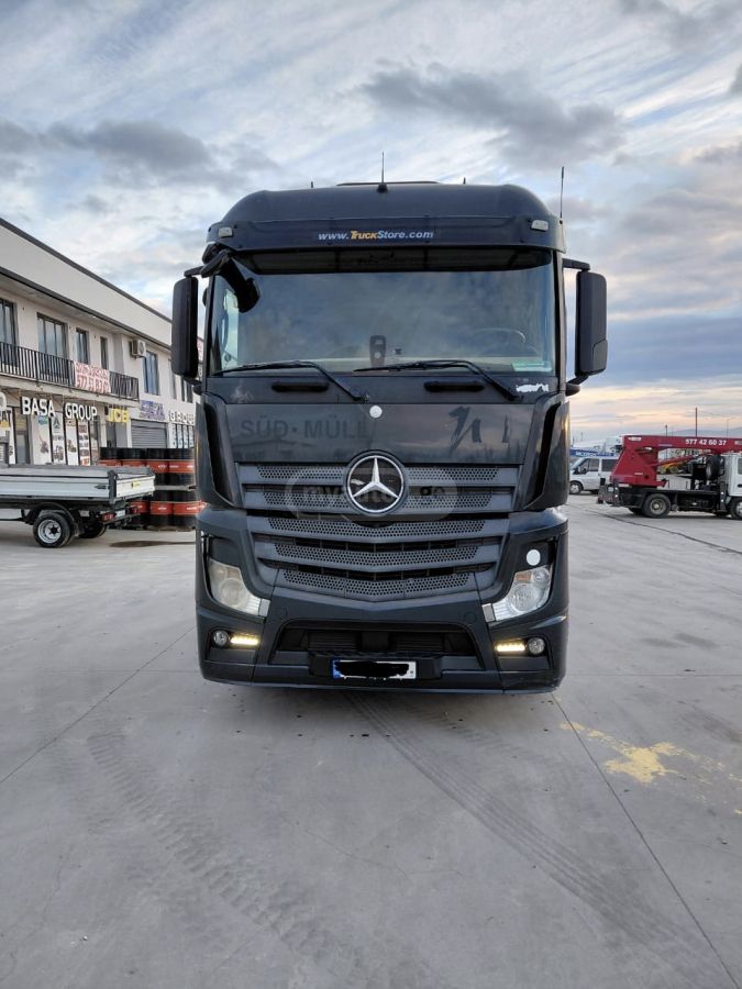 Mercedes-Benz Actros