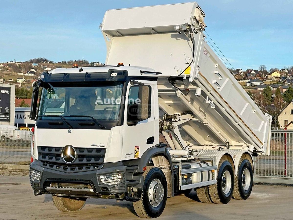 Mercedes-Benz Arocs 2019 — photo 2