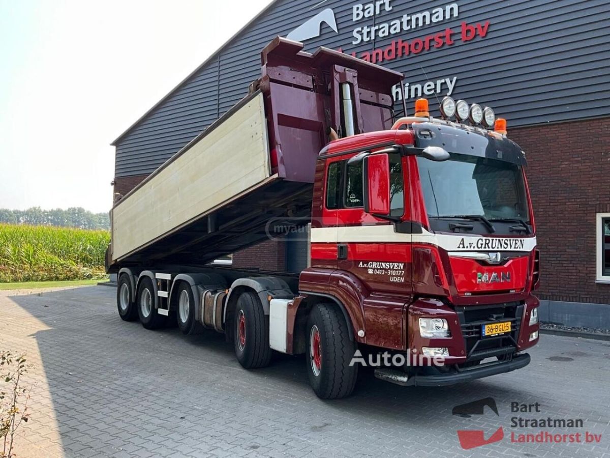 Isuzu TGS 2015 — photo 2