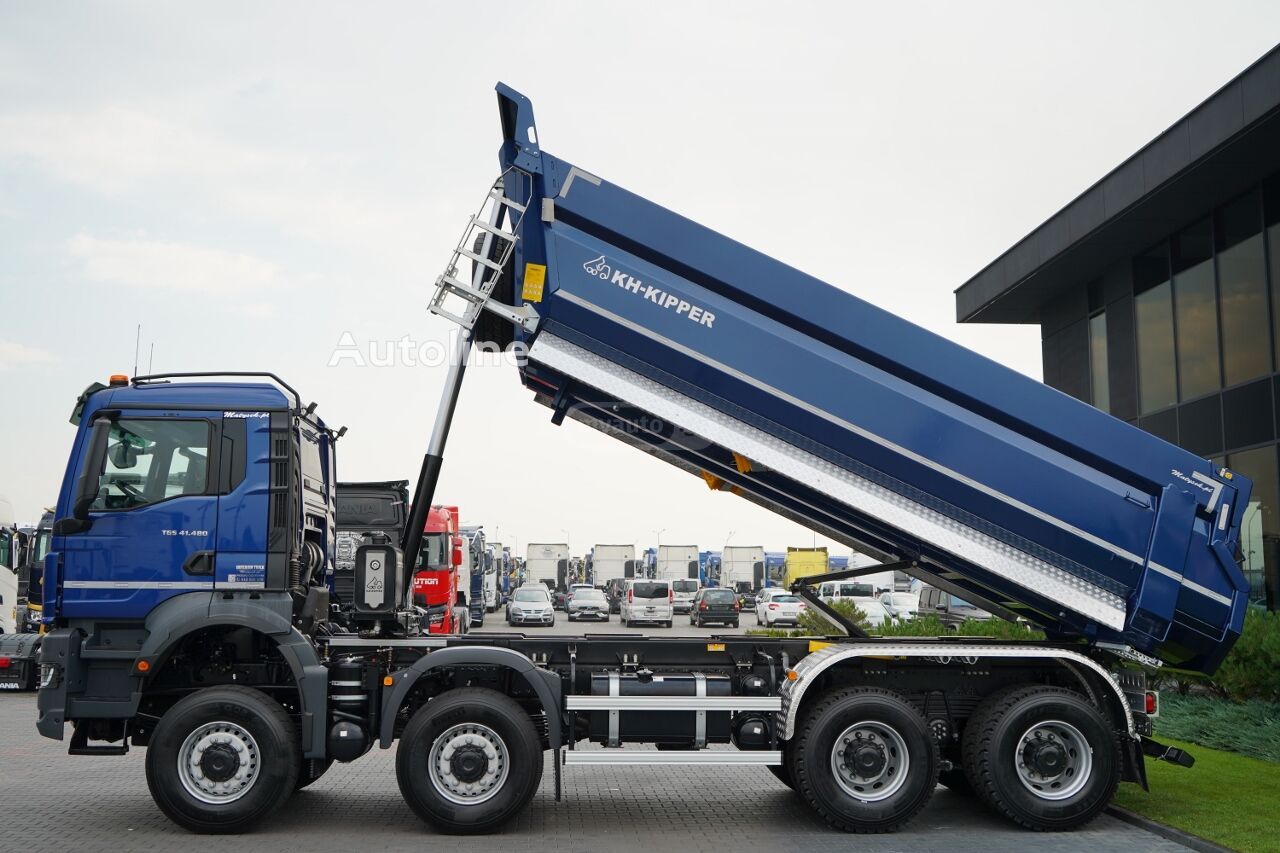 Isuzu TGS 2025 — photo 2