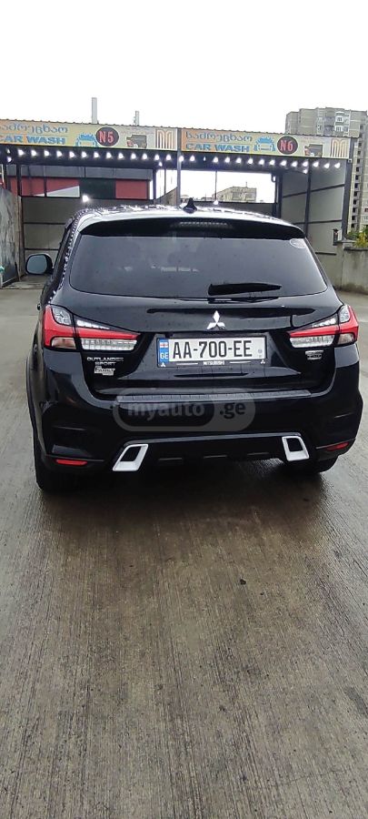 Mitsubishi Outlander Sport 2022 — photo 2
