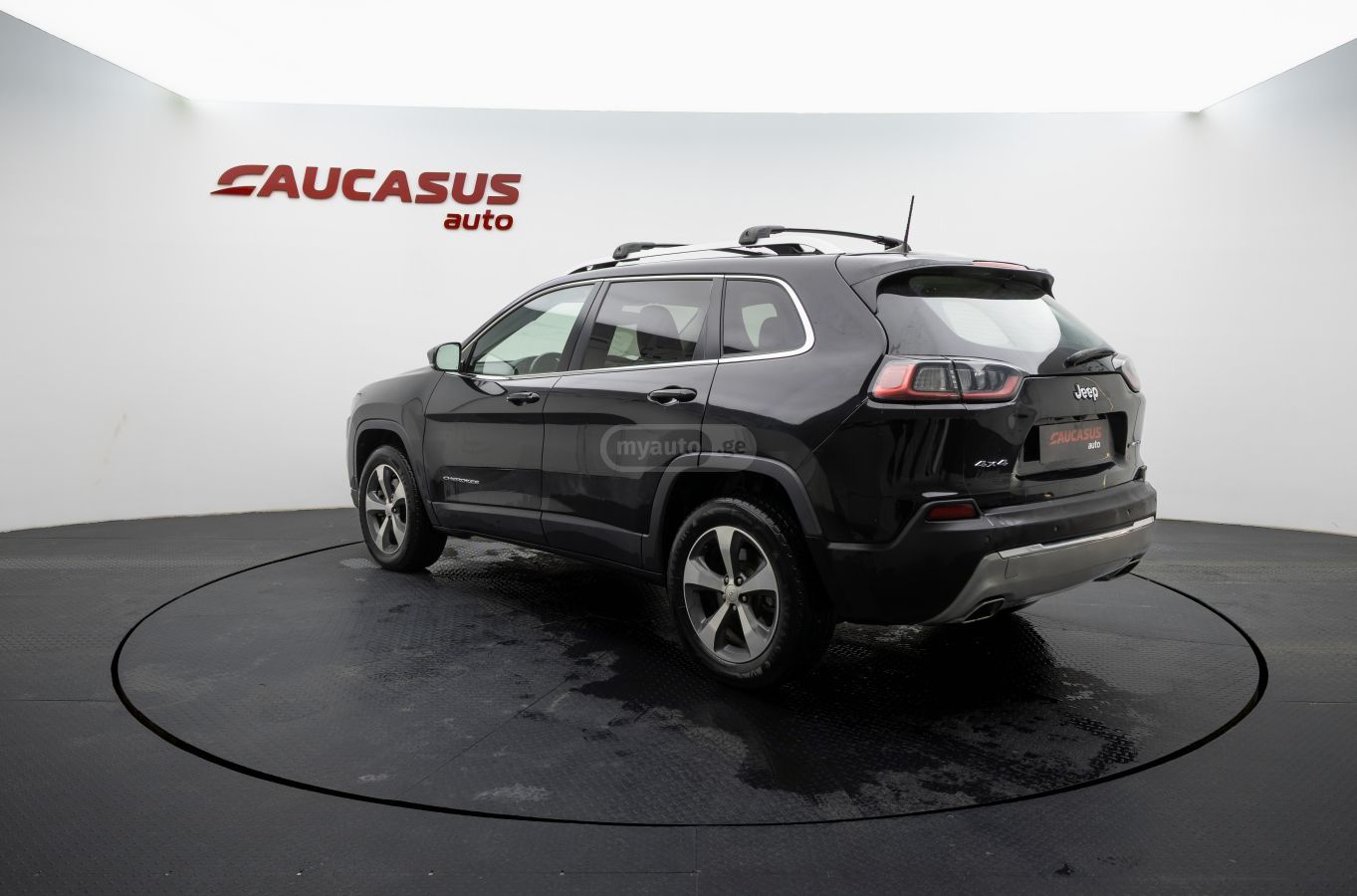 Jeep Cherokee 2019 — photo 2