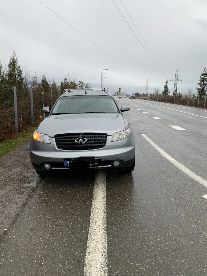 Infiniti FX 35