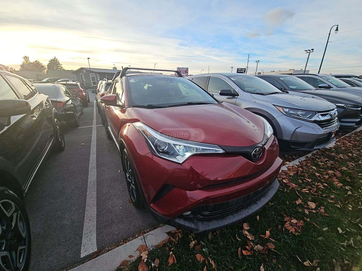 Toyota CHR 2018 — photo 2