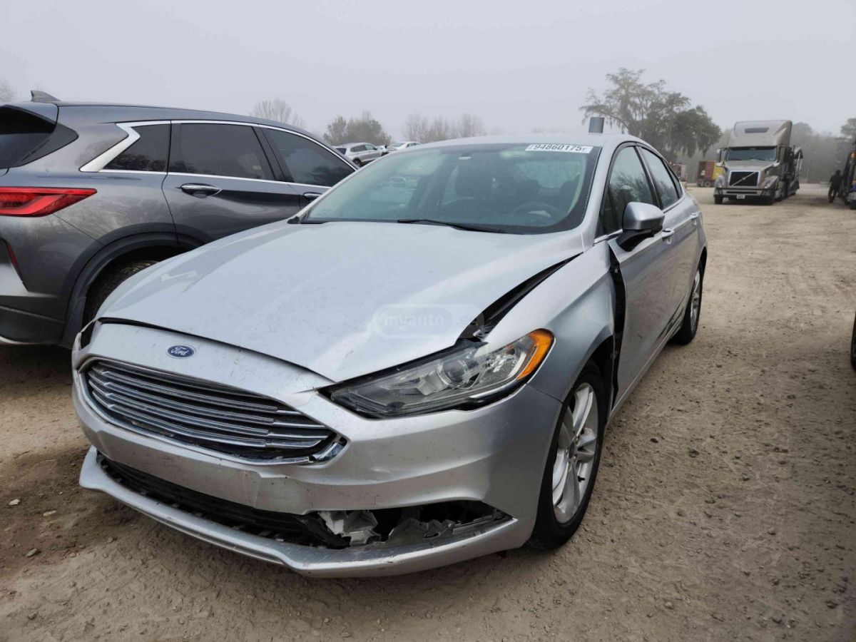 Ford Fusion 2018 — photo 2