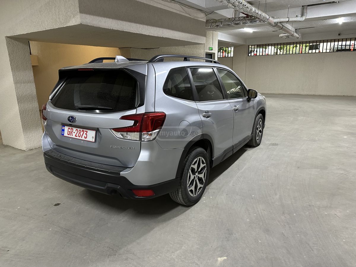 Subaru Forester 2020 — photo 2