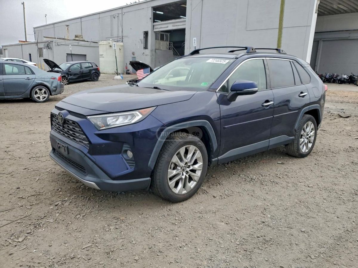 Toyota RAV 4 2019 — photo 2