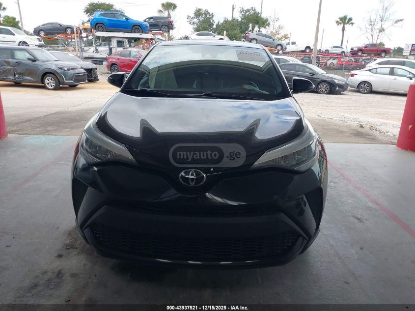 Toyota CHR 2021 — photo 2