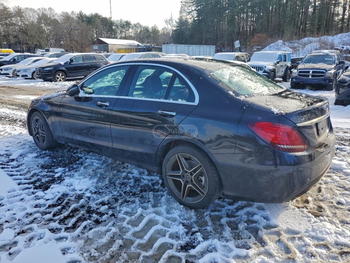 Mercedes-Benz C 30 AMG 2019 — photo 2