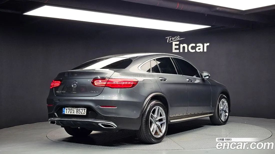 Mercedes-Benz GLC 63 AMG 2018 — photo 2
