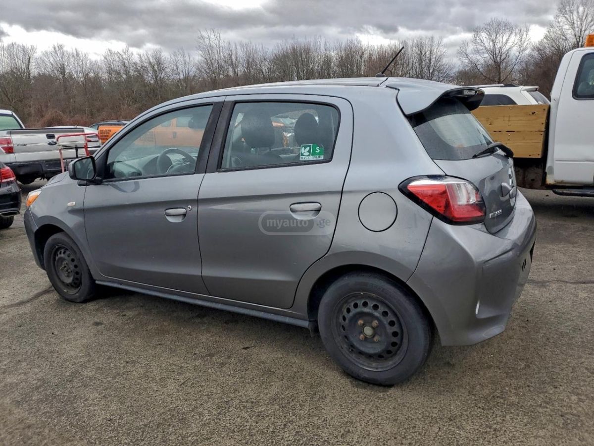 Mitsubishi Mirage 2021 — photo 2