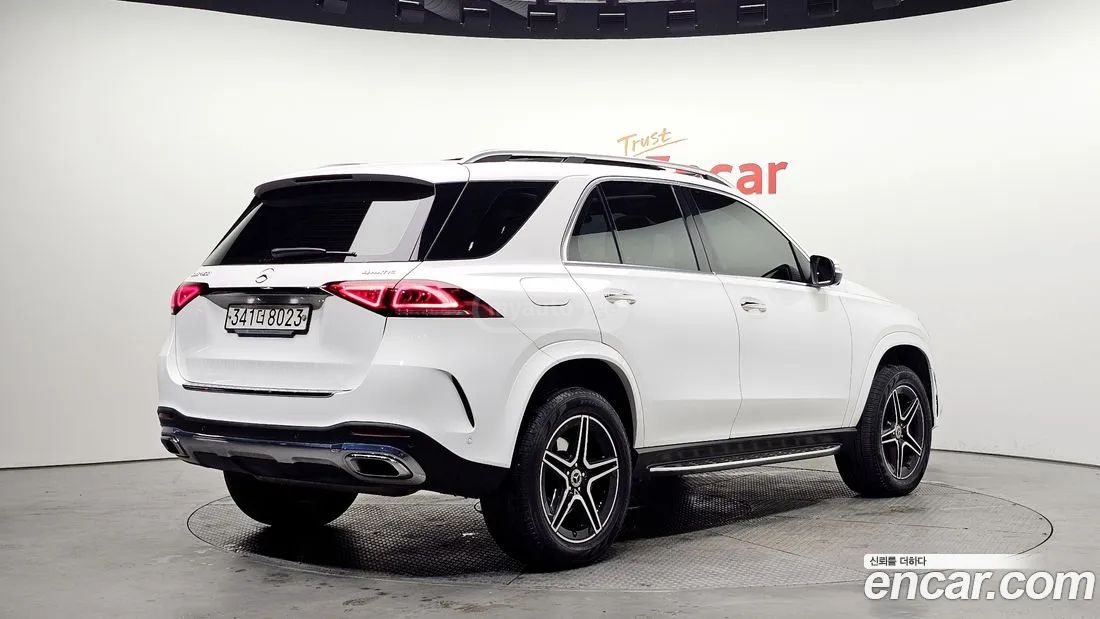 Mercedes-Benz GLE 63 AMG 2020 — photo 2