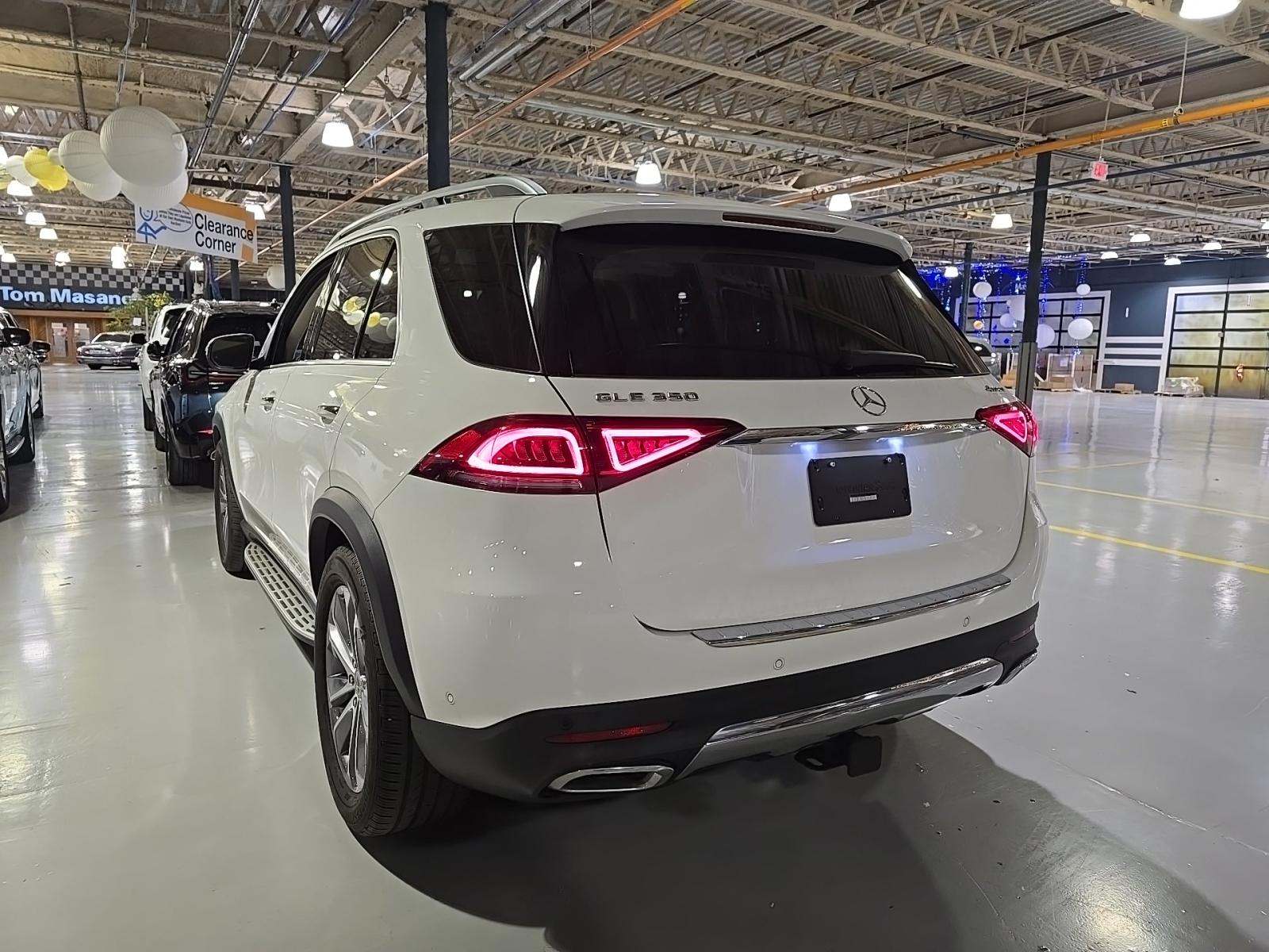 Mercedes-Benz GLE 350 2023 — photo 2