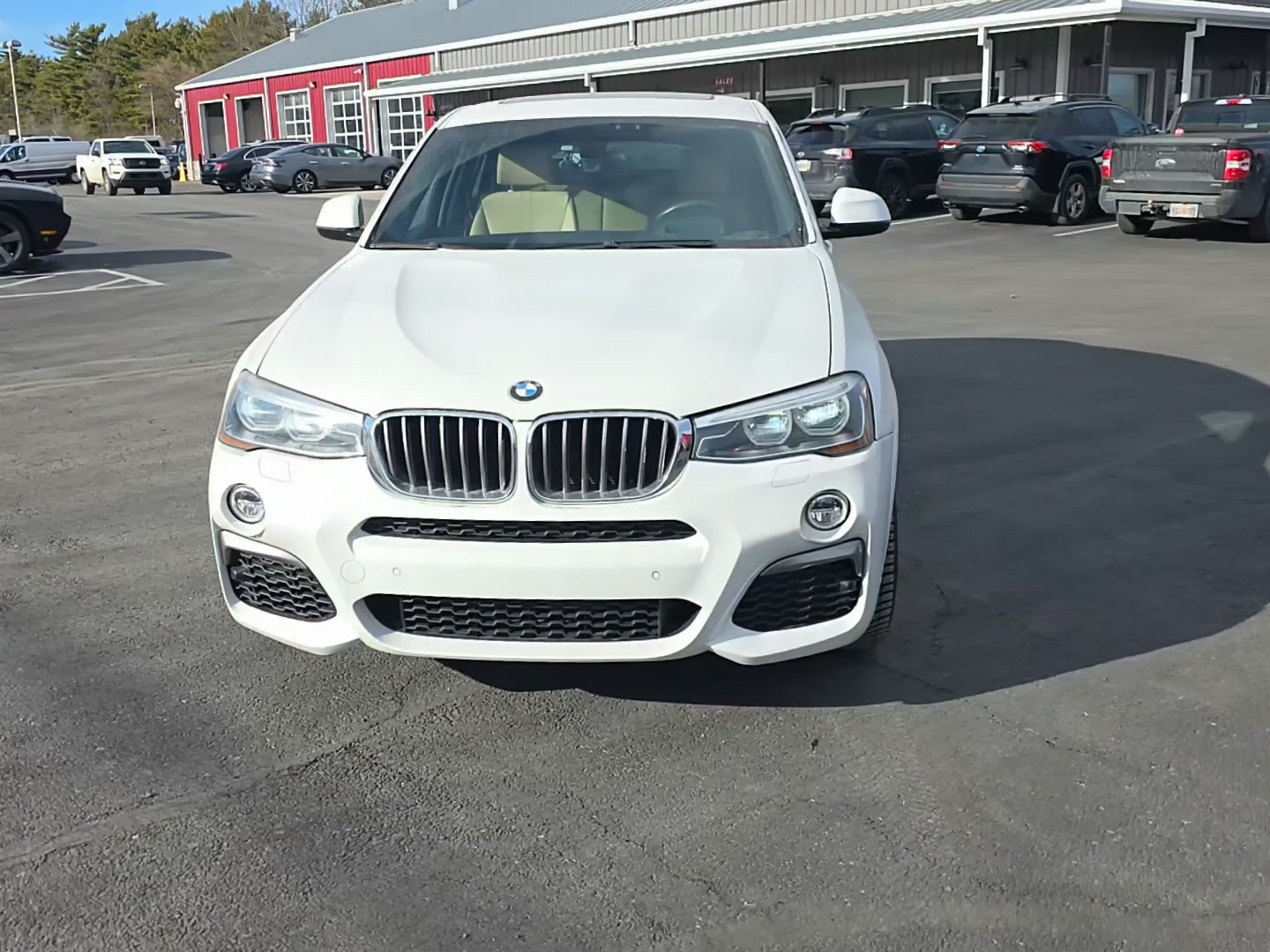 BMW X4 2017 — photo 2