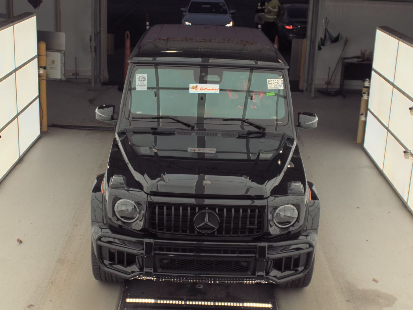 Mercedes-Benz G 63 AMG 2025 — photo 2