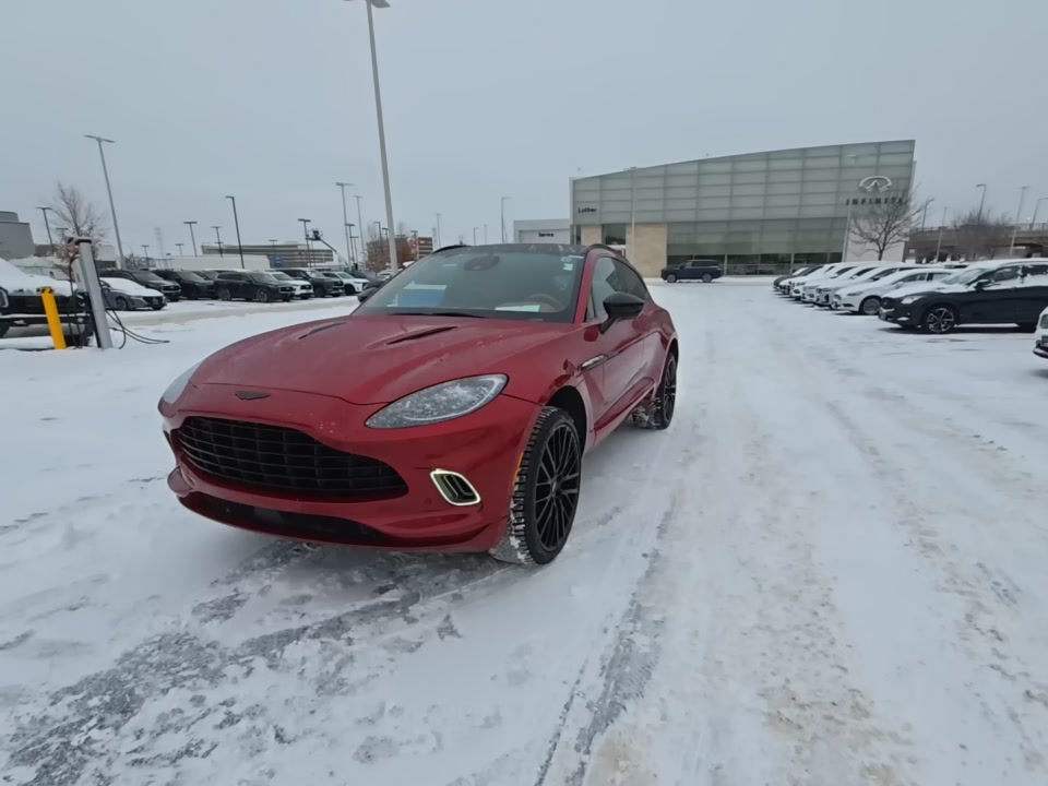 Aston Martin DBX