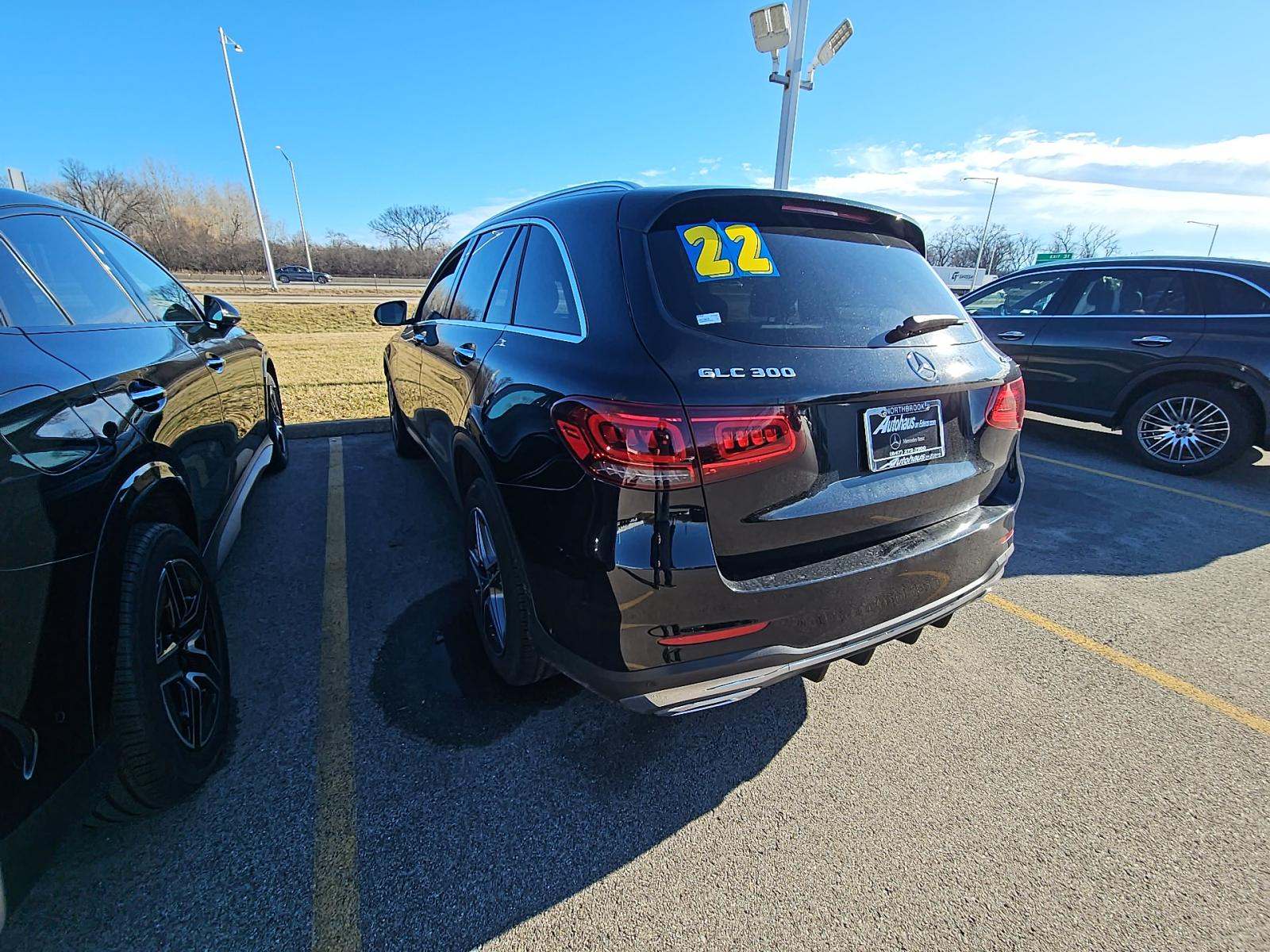 Mercedes-Benz GLC 300 2022 — photo 2