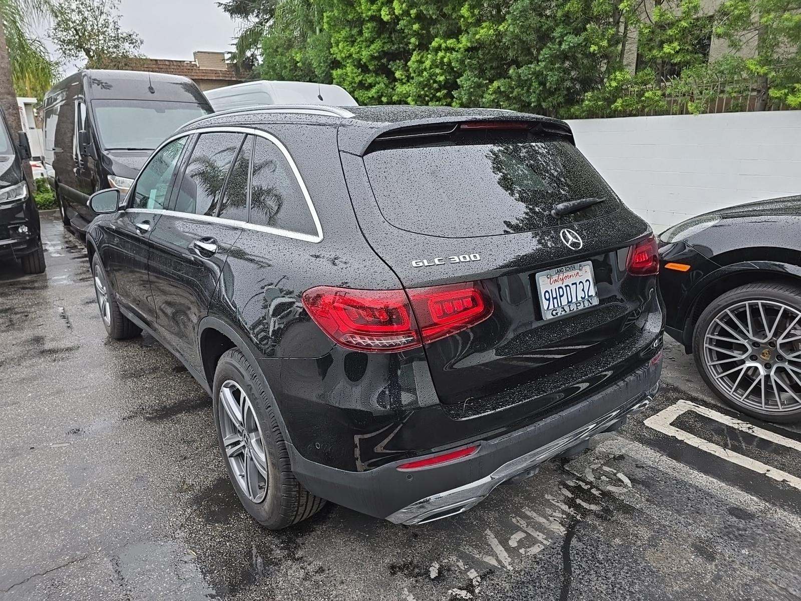 Mercedes-Benz GLC 300 2022 — photo 2