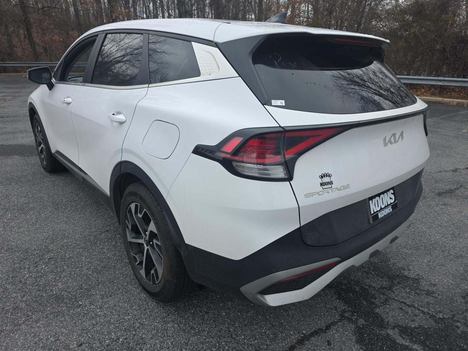 Kia Sportage 2023 — photo 2