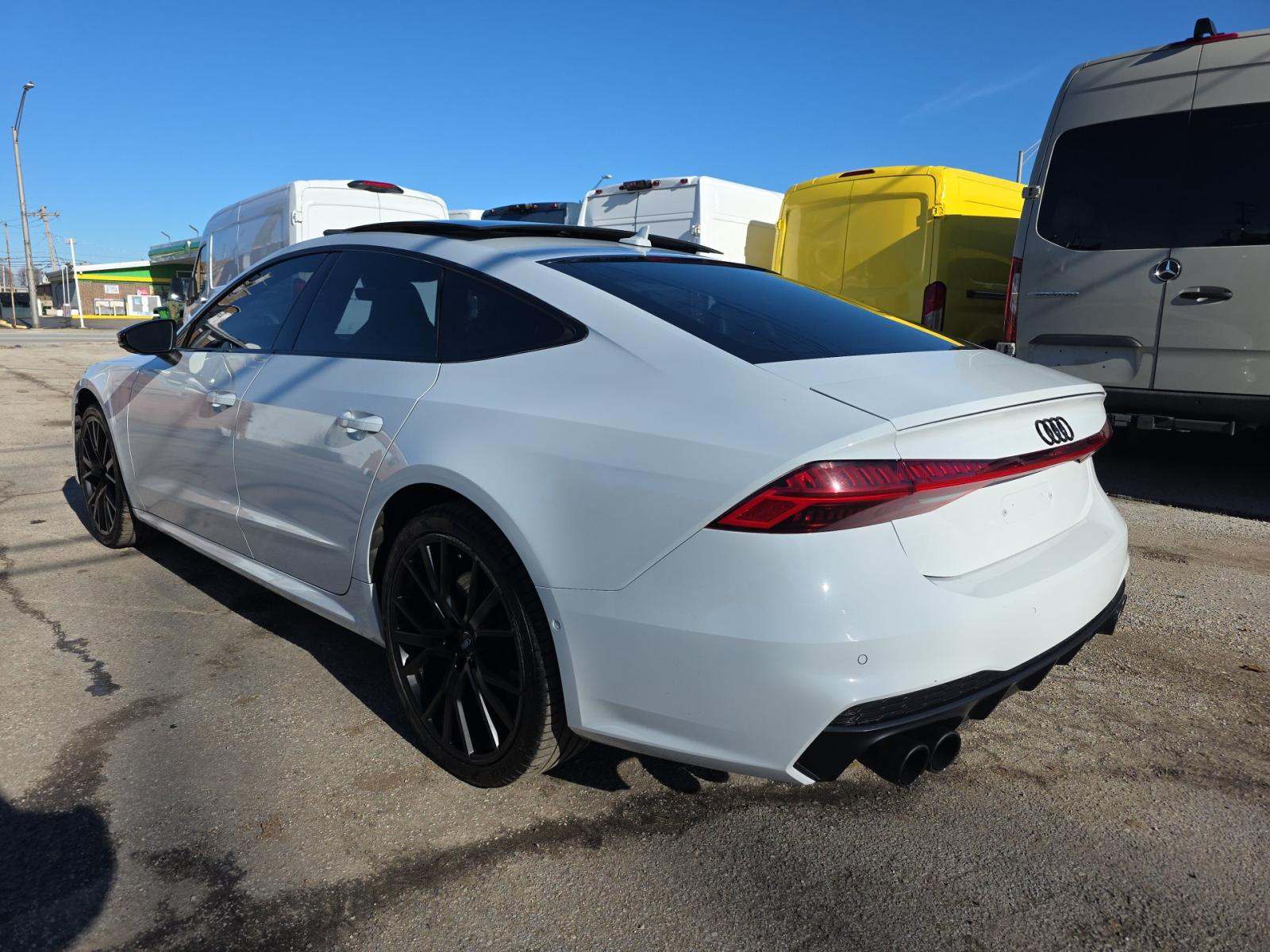 Audi S7 2020 — photo 2