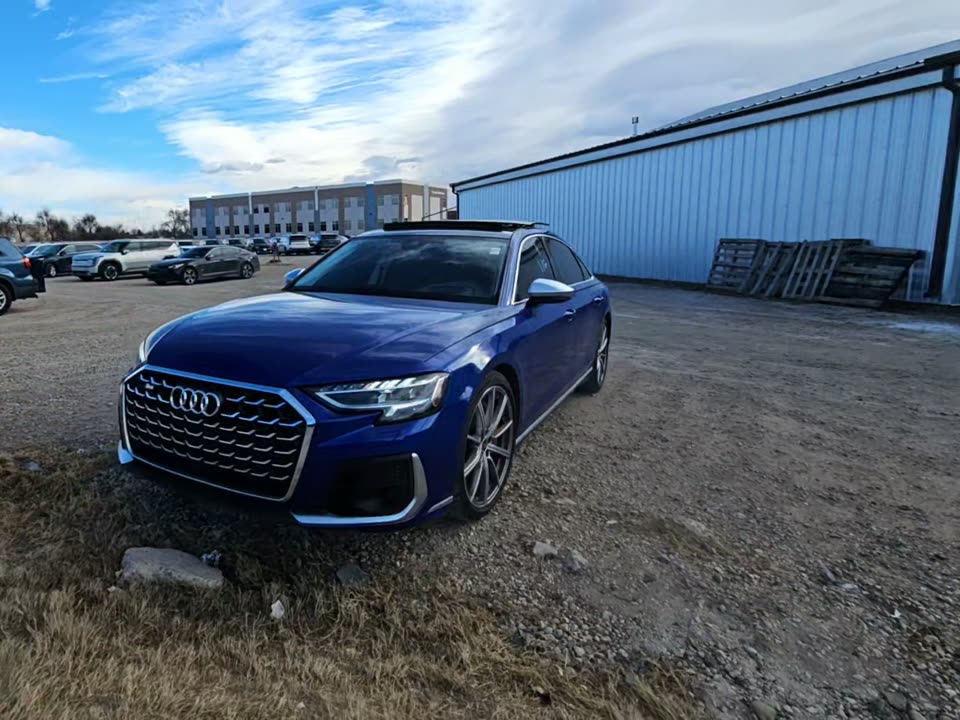 Audi S8