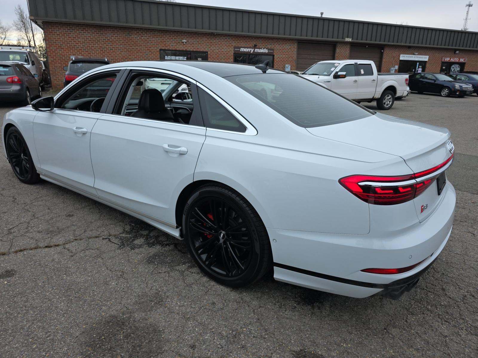 Audi S8 2020 — photo 2