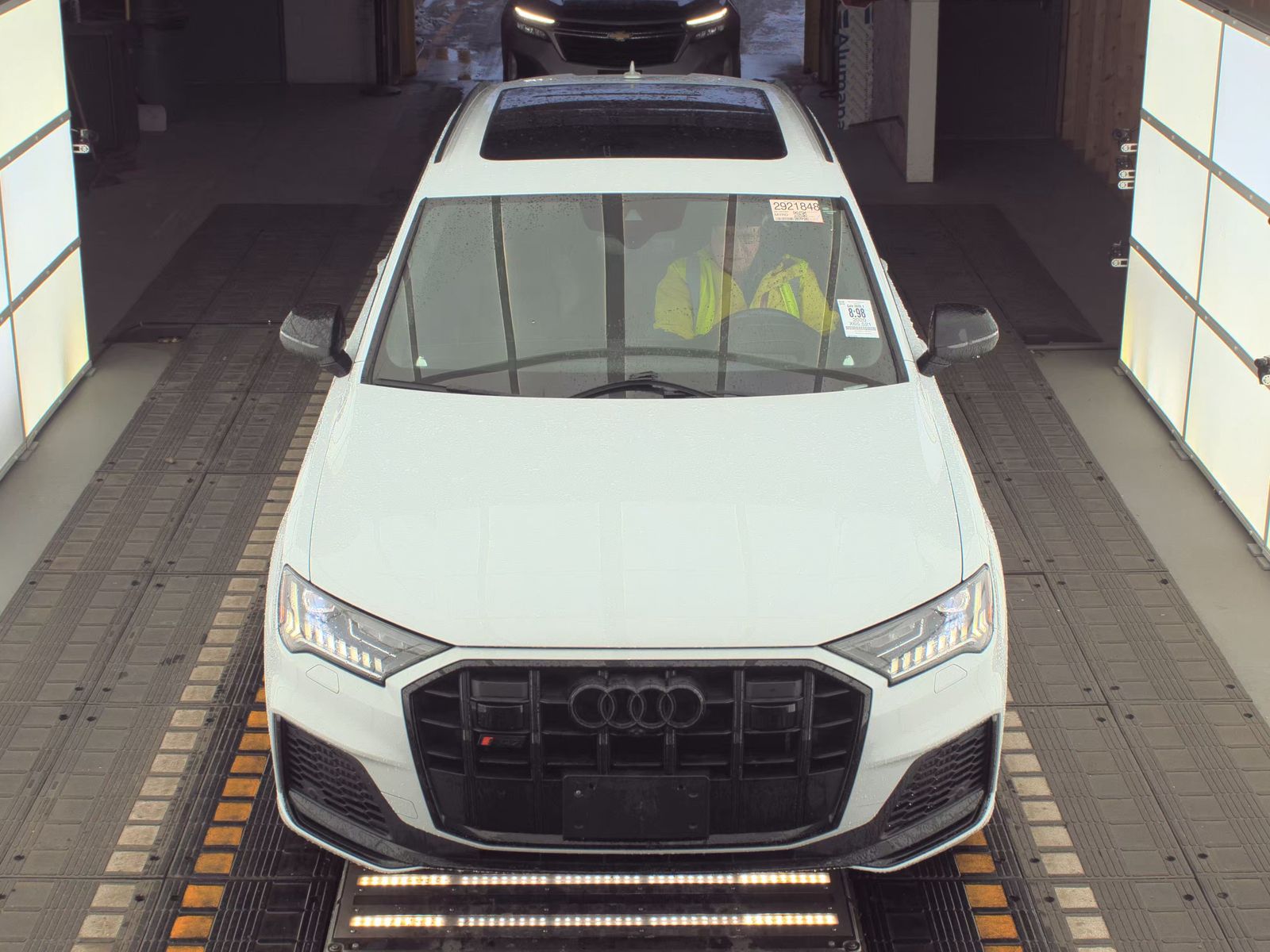 Audi SQ7 2020 — photo 2