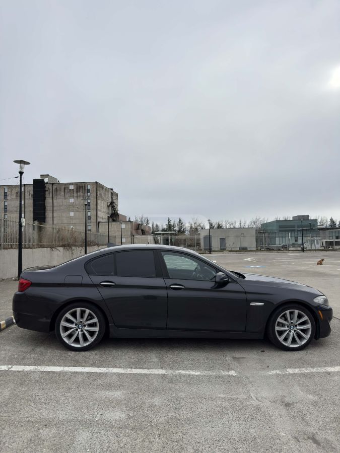 BMW 535 2011 — photo 2