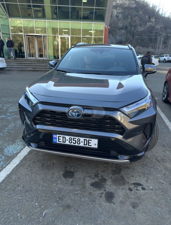Toyota RAV 4 2022 — photo 2